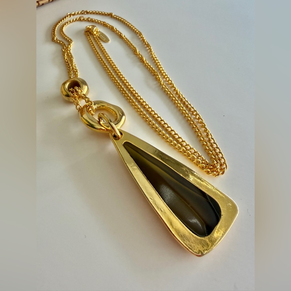 Soho Design Gold Tone Green Amber Pendant Necklace – 20” - Picture 6 of 7